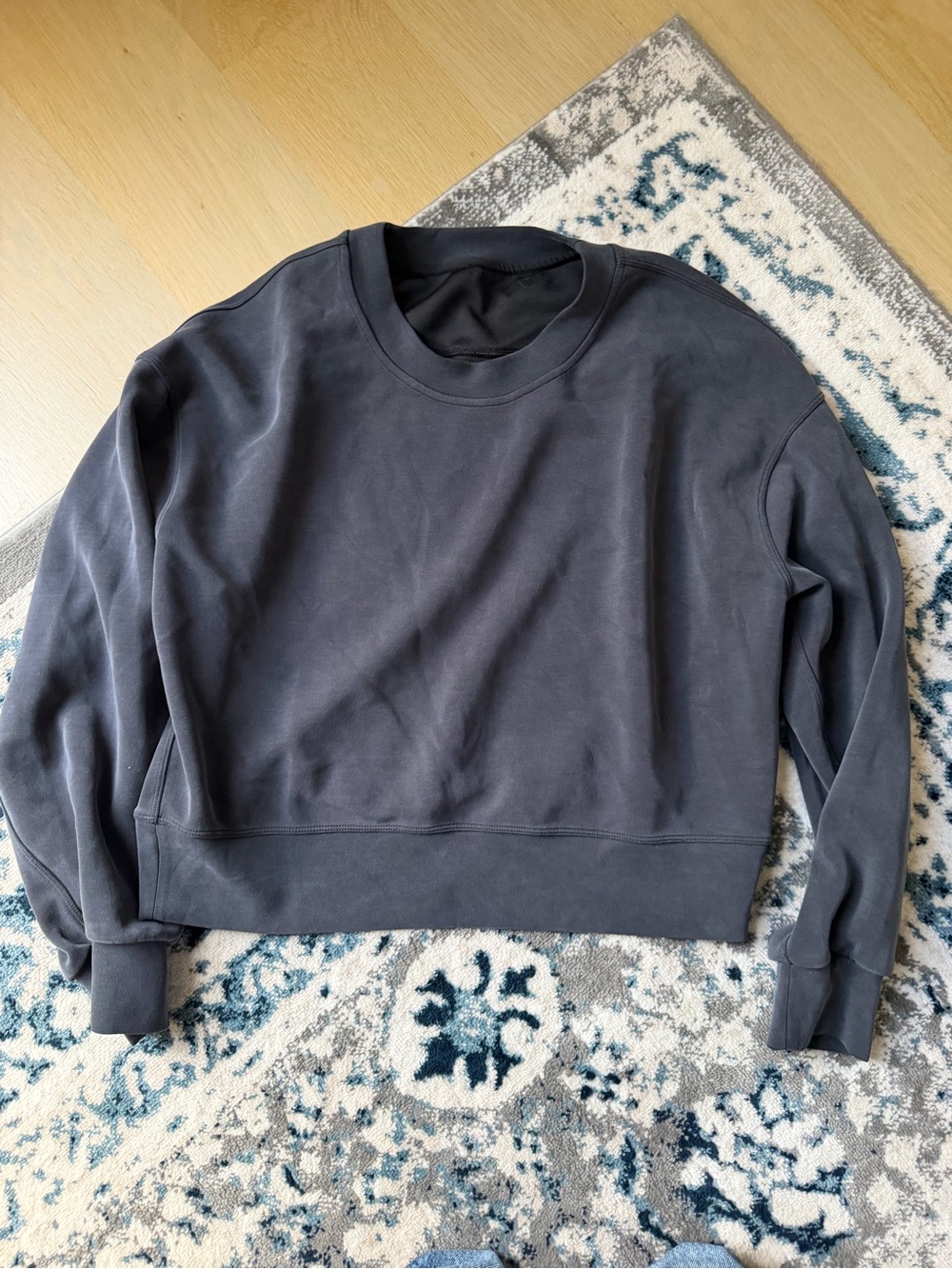 lululemon athletica Women's Crewneck Sweatshirt - Charcoal Gray